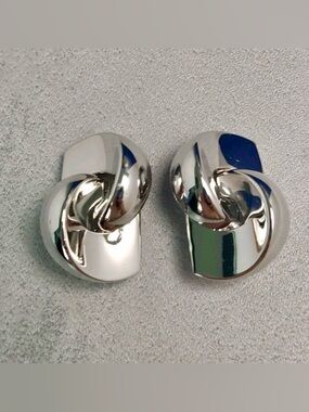 NEW! Christian Dior Vintage Silver Tone Art Deco Knot Retro 80s Clip-On Earrings